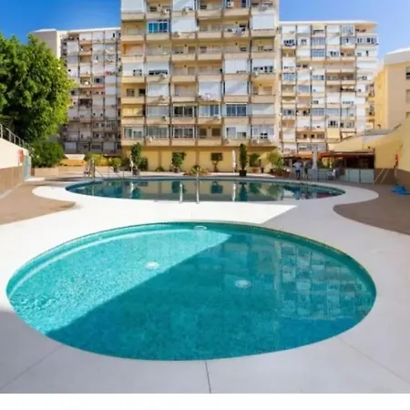 Centrico Estudio En * Torremolinos