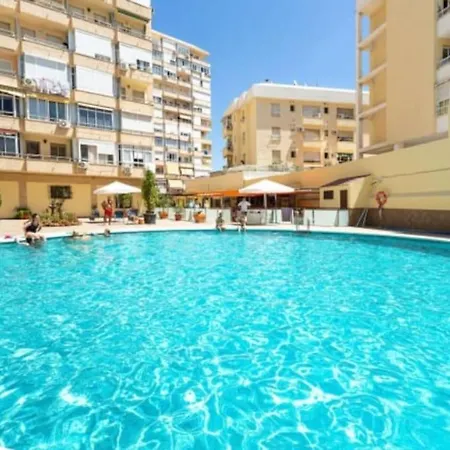 Centrico Estudio En * Torremolinos