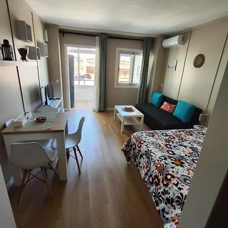 Centrico Estudio En * Torremolinos