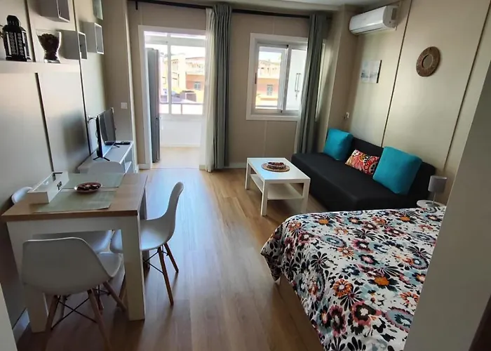 Centrico Estudio En * Torremolinos